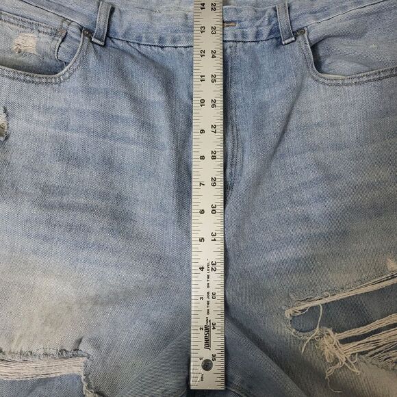 American Eagle Women's Curvy Mom Jeans Size 14 Stretch Distressed Ripped Torn - Picture 4 of 9